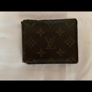 Men’s Louis Vuitton Wallet Monogram